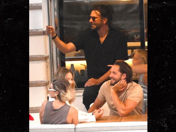 0904-Bradley-Cooper-And-Gigi-Hadid-Double-Date-With-Margot-Robbie-and-Tom-Ackerley-in-Sardinia-primary-3