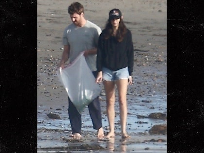 Romy Reiner beach cleaning on New Year’s Day backgrid