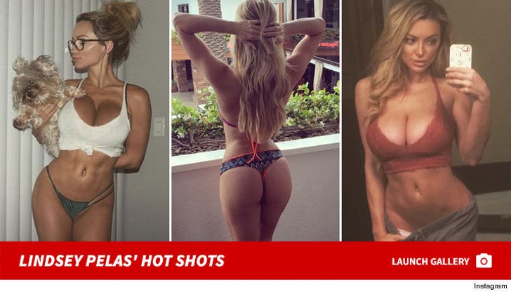 Lindsey Pelas' Hot Shots