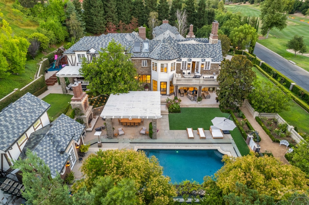The Miz Westlake Village Home photos 19