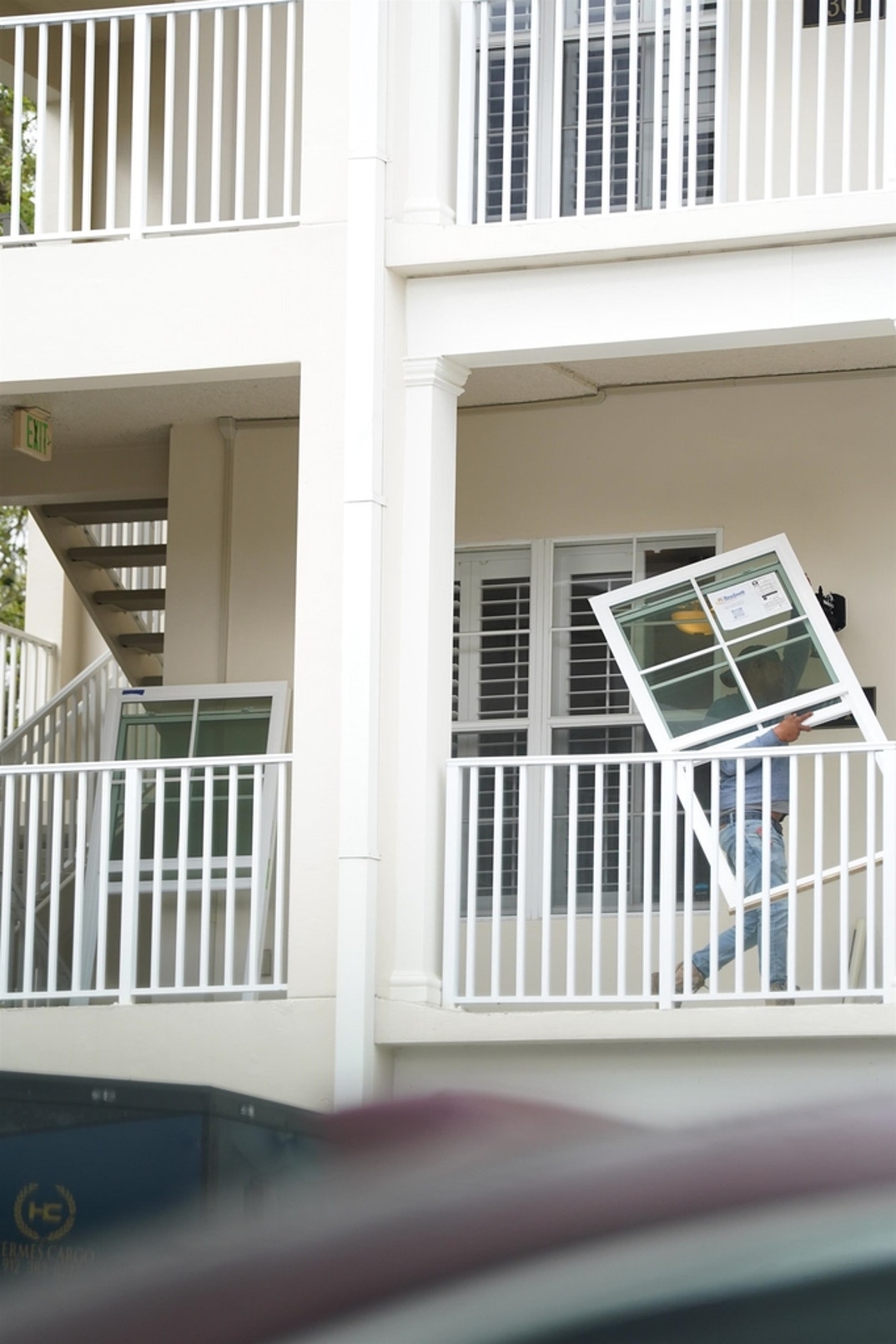 Donna Kelce New Windows 5