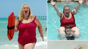 Mama June -- Disappearing Act in 'Baywatch' Swimsuit (PHOTOS)