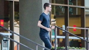 Snap's Evan Spiegel, You Can Bank on Me (PHOTO)