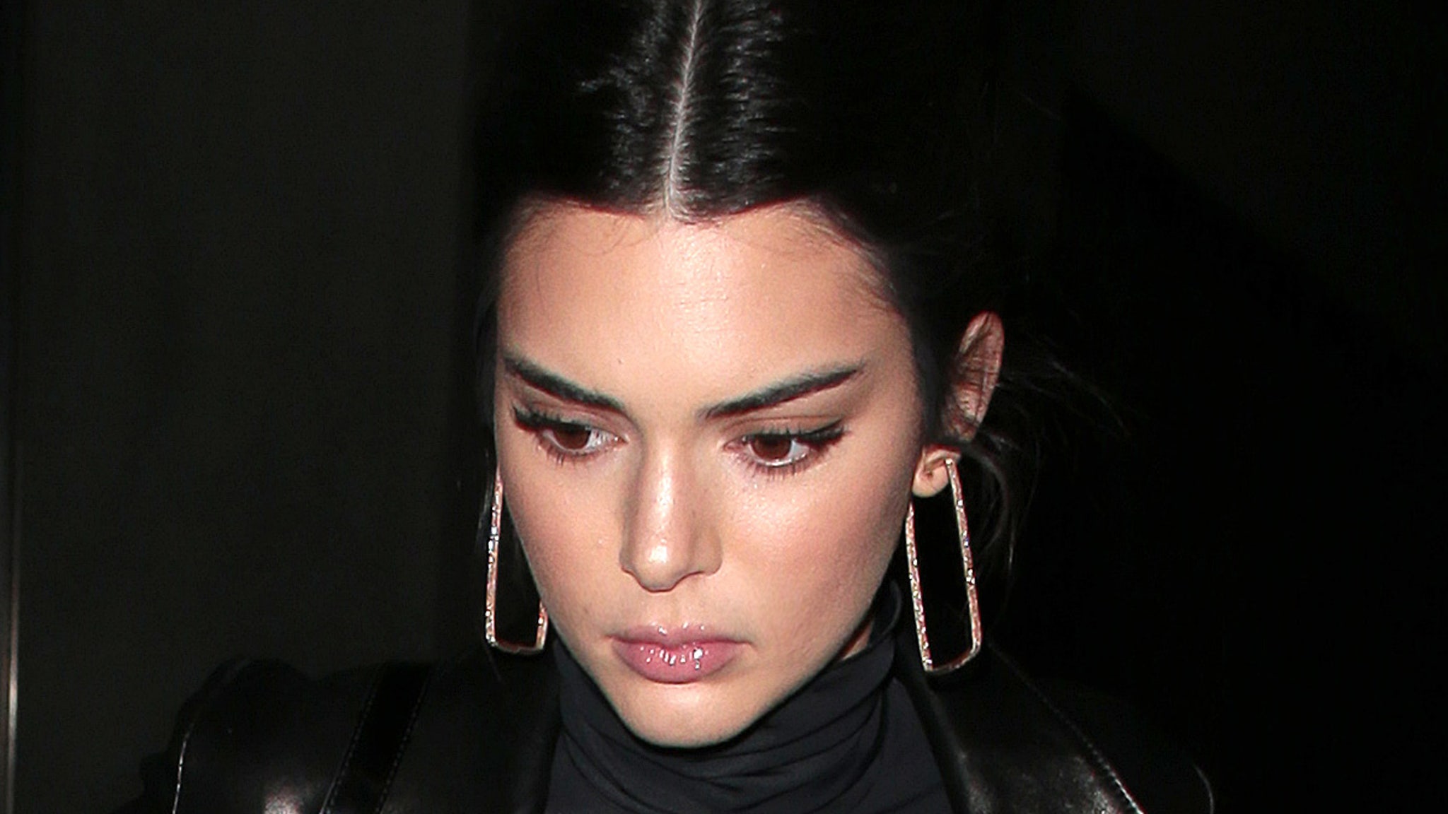 Kendall Jenners Alleged Naked Swimming Trespasser Gets 