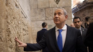 Israel's Prime Minister Benjamin Netanyahu Ousted by Government