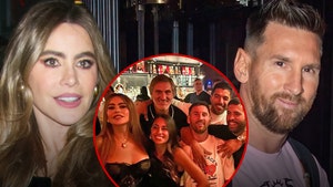 Sofia Vergara Runs Into Lionel Messi at Restaurant, Tears Up Dance Floor