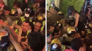 Thai Prostitutes Brawl in Bangkok Over Reported 'Turf War,' Cops Involved