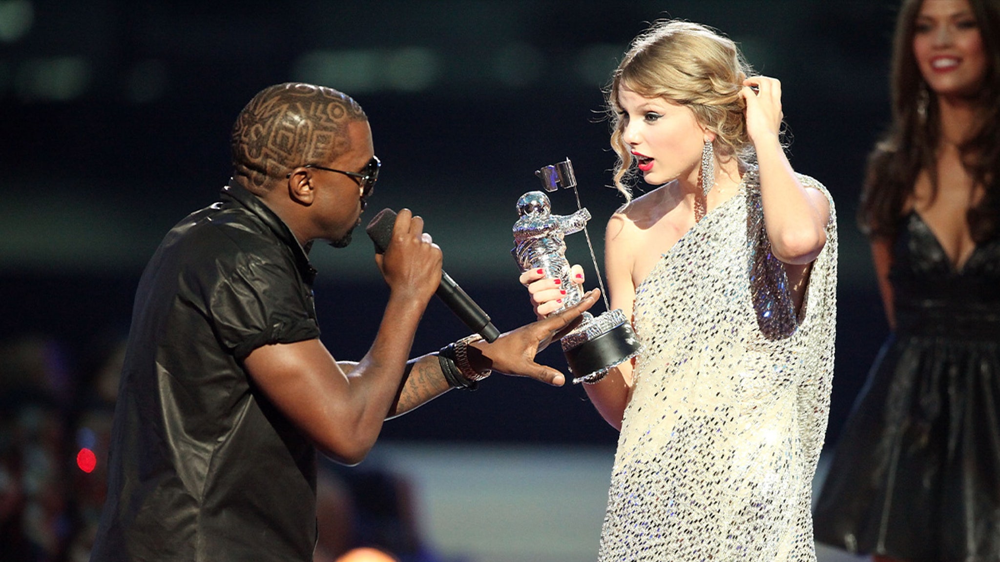 Taylor Swift Continues Feud With Kanye West in New Song