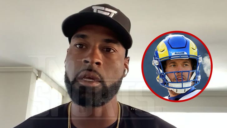 112825_calvin_johnson_stafford_kal