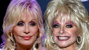 main-dolly-parton-kelly-Vohnn-getty-1