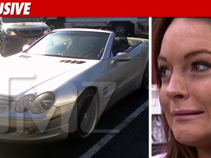 1122_car_lindsay_lohan_EX_EX_TMZ
