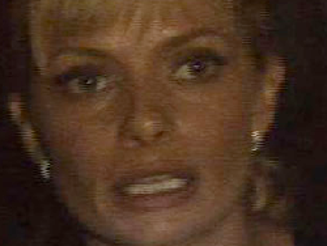 Jaime Pressly Hounded By Hounds