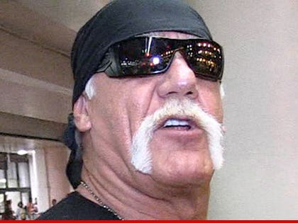 0724-hulk-hogan-tmz-03