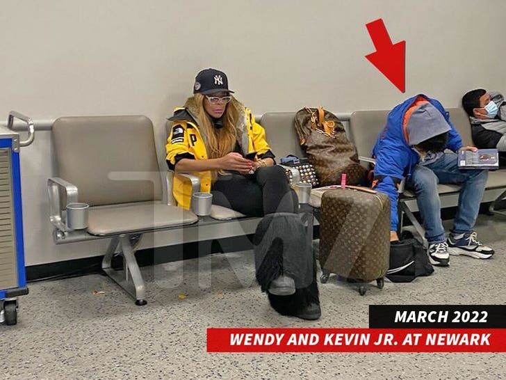 wendy williams at airport with son tmz