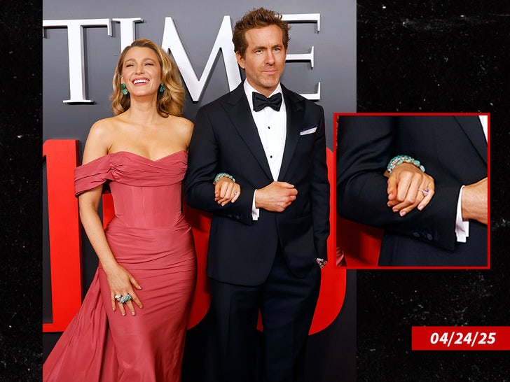 blake lively ryan reynolds ring sub getty swipe