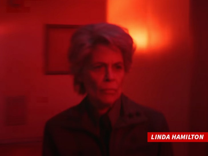linda hamilton stranger things netflix
