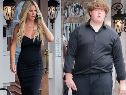 0827-Kim-Zolciak-Kash-Dinner-PRIMARY