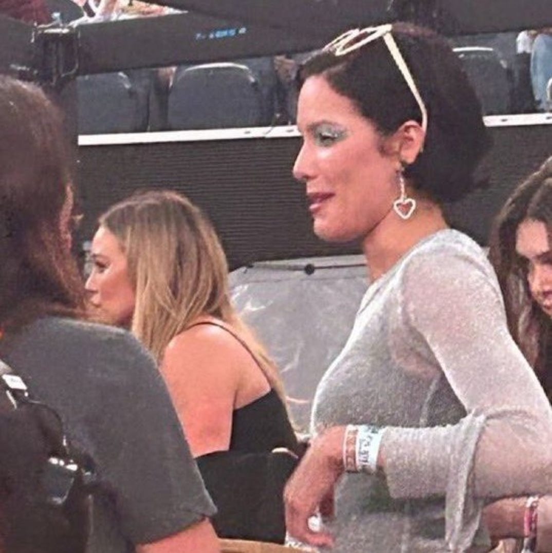 Halsey and Hilary Duff