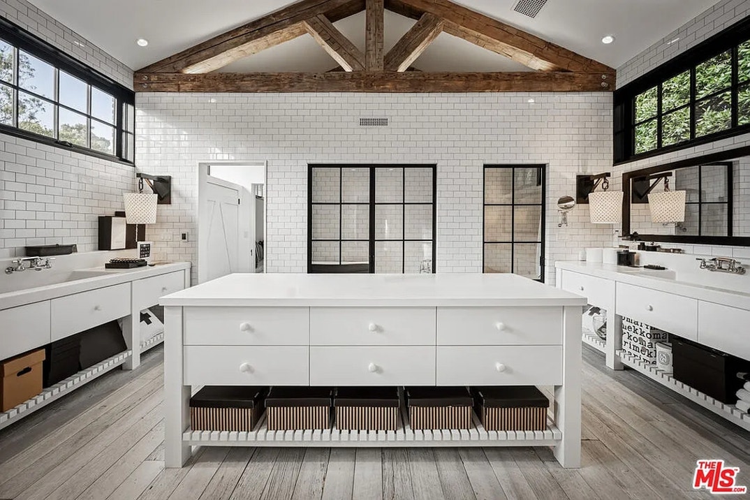 Diane Keaton Dream Home 15