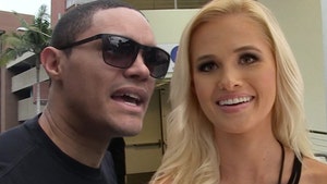 Trevor Noah -- Calm Down, People ... Tomi's Cupcakes Were From My Team, Not Me! (PHOTO)