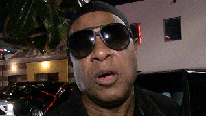 Stevie Wonder: NFL Protests Don't Disrespect the Flag, Trump's Disrespecting the People