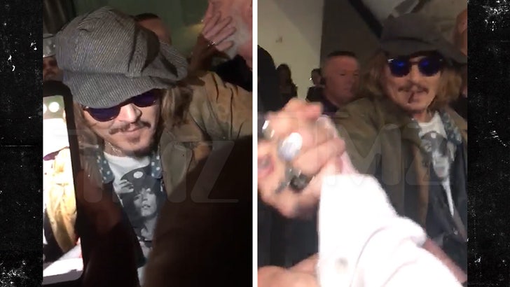 Johnny Depp Cracks Joke About Severed Finger to Young Fan