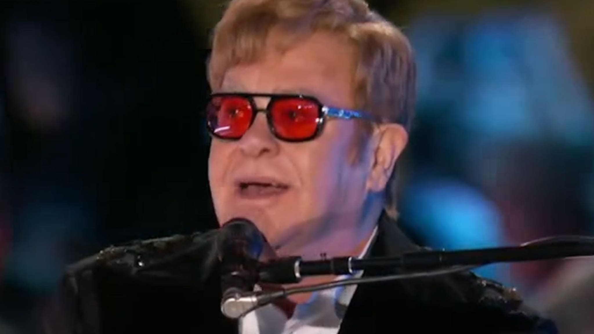 Elton John actúa en la Casa Blanca