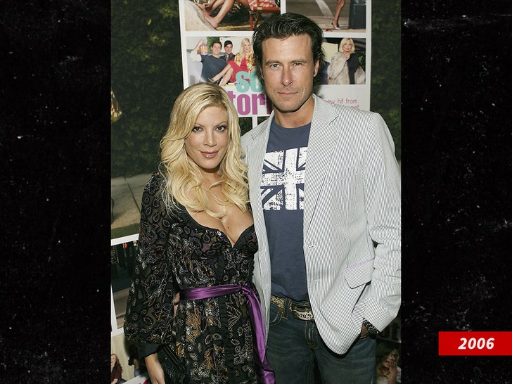 tori spelling dean mcdermott sub getty swipe