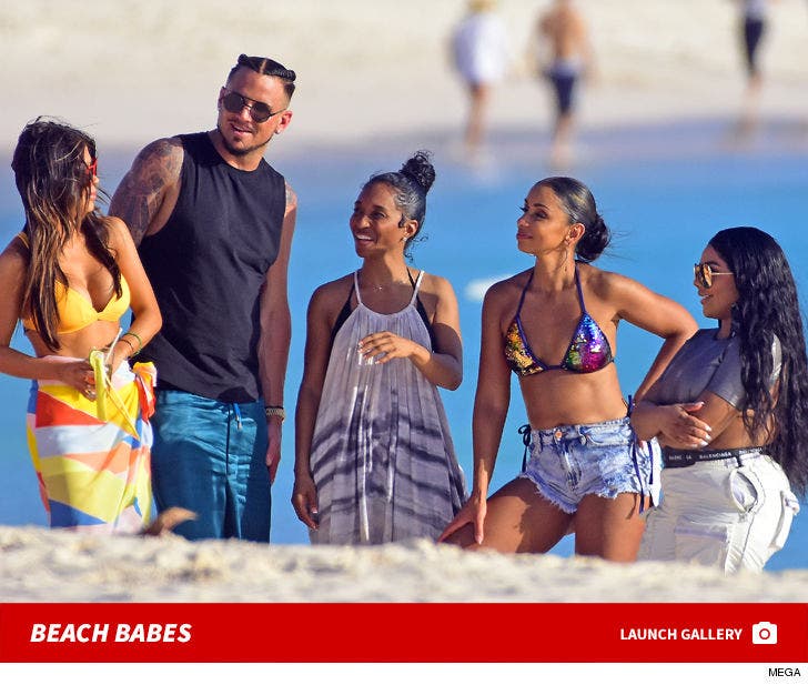 Lil' Kim, Chilli and Mya -- Barbados Beach Babes