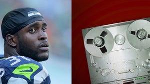 Kam Chancellor 911 -- 'They're Bad News' ... 'Pounding On Our Doors'