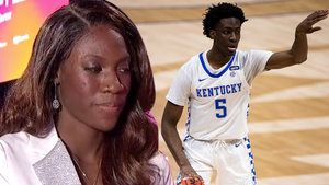 WNBA Draft's No.1 Pick Rhyne Howard Honors Terrence Clarke, 'My Little Brother'