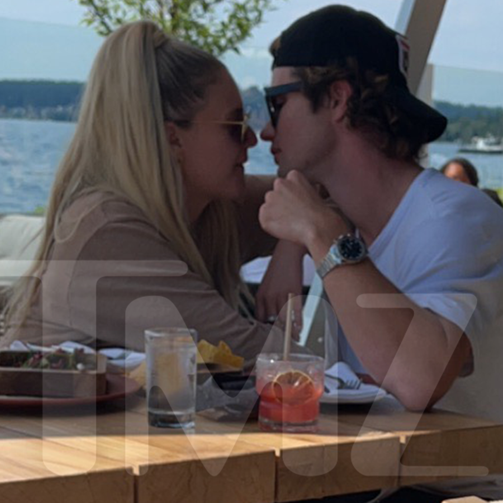 Kelsea Ballerini Reveals What 'Hot' Chase Stokes Said to Her After They  First Kissed