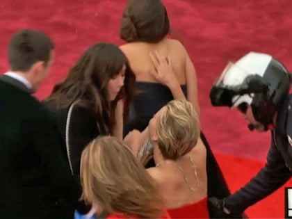030214_jennifer_lawrence