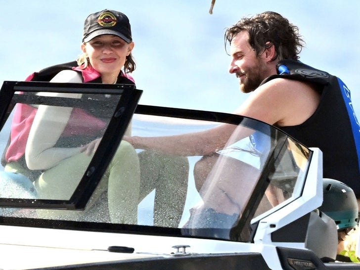 Bradley Cooper and Gigi Hadid Enjoy a Romantic Yacht Vacay in Maiori, Italy!