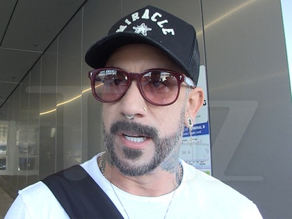 091124-aj-mclean-primary