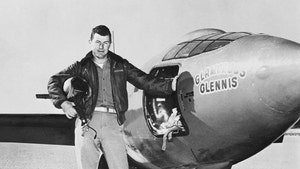 Chuck Yeager, Pilot Who Broke Sound Barrier, Dead at 97
