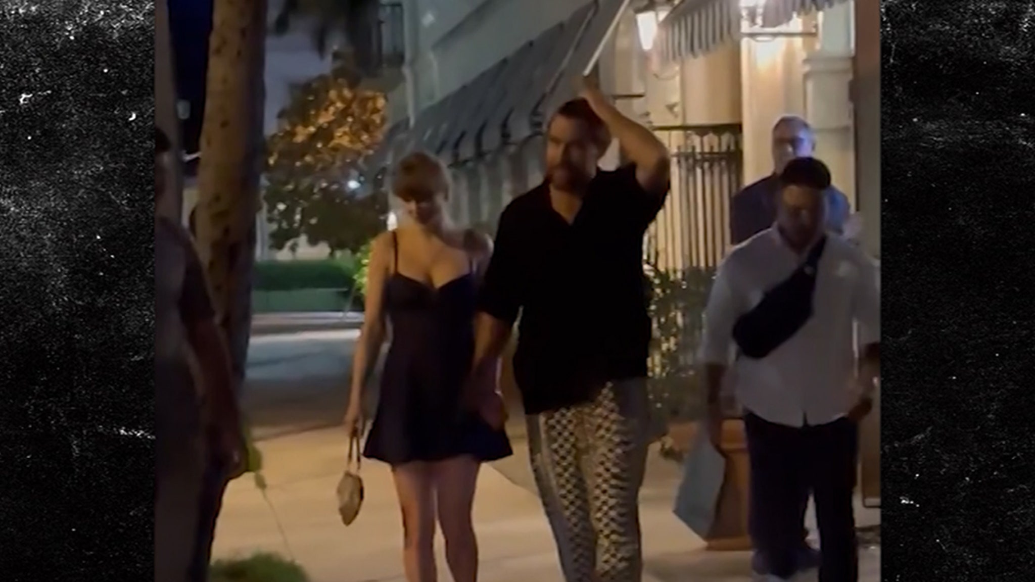 Taylor Swift, Travis Kelce Hold Hands During Date Night in Florida