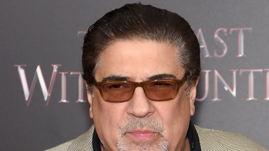 gallery-launch-vincent-pastore-getty-1