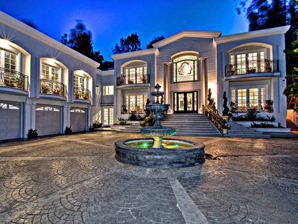 070116-manny-paquia-house-mls