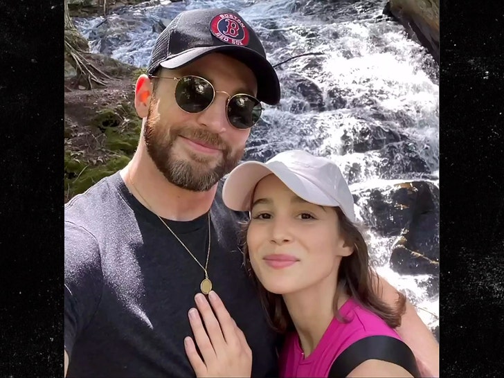 Chris Evans and Alba Baptista insta 4
