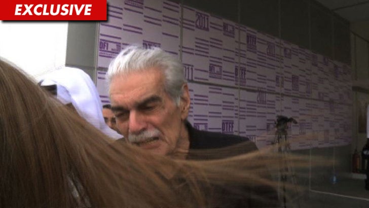 Omar Sharif Slaps Woman at Qatar Film Festival VIDEO :: 0-gcw2ofe1-0-3mf2iimg