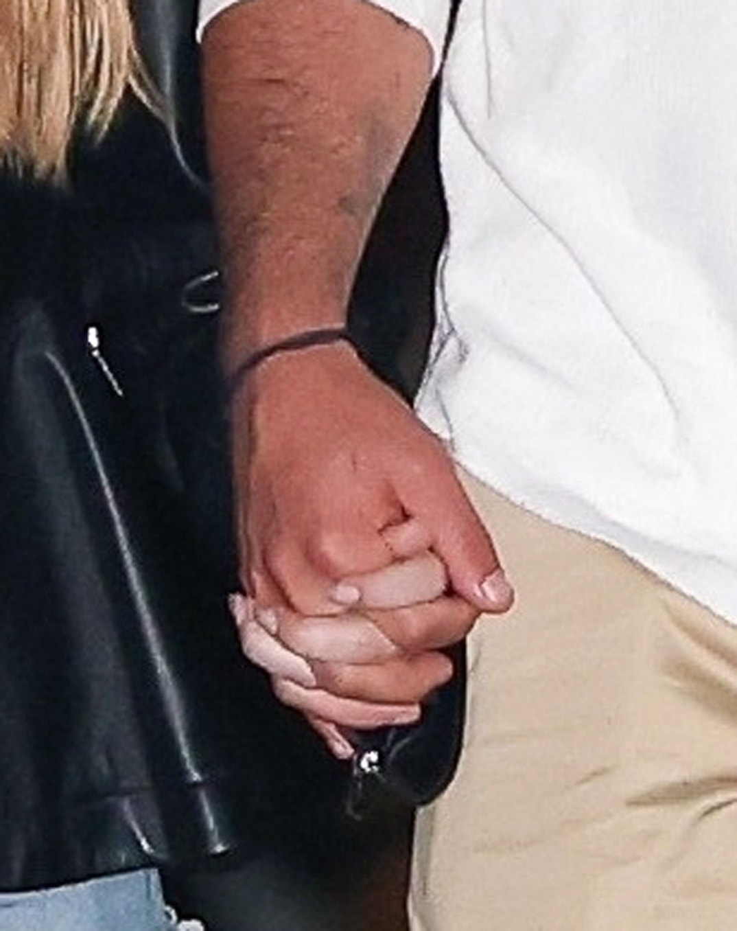1001 Sydney Sweeney Scooter Braun Holding Hands 1