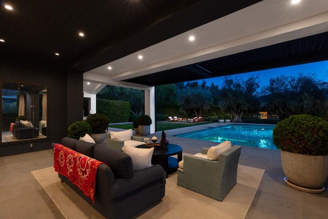 Lori Loughlin & Mossimo Home 54