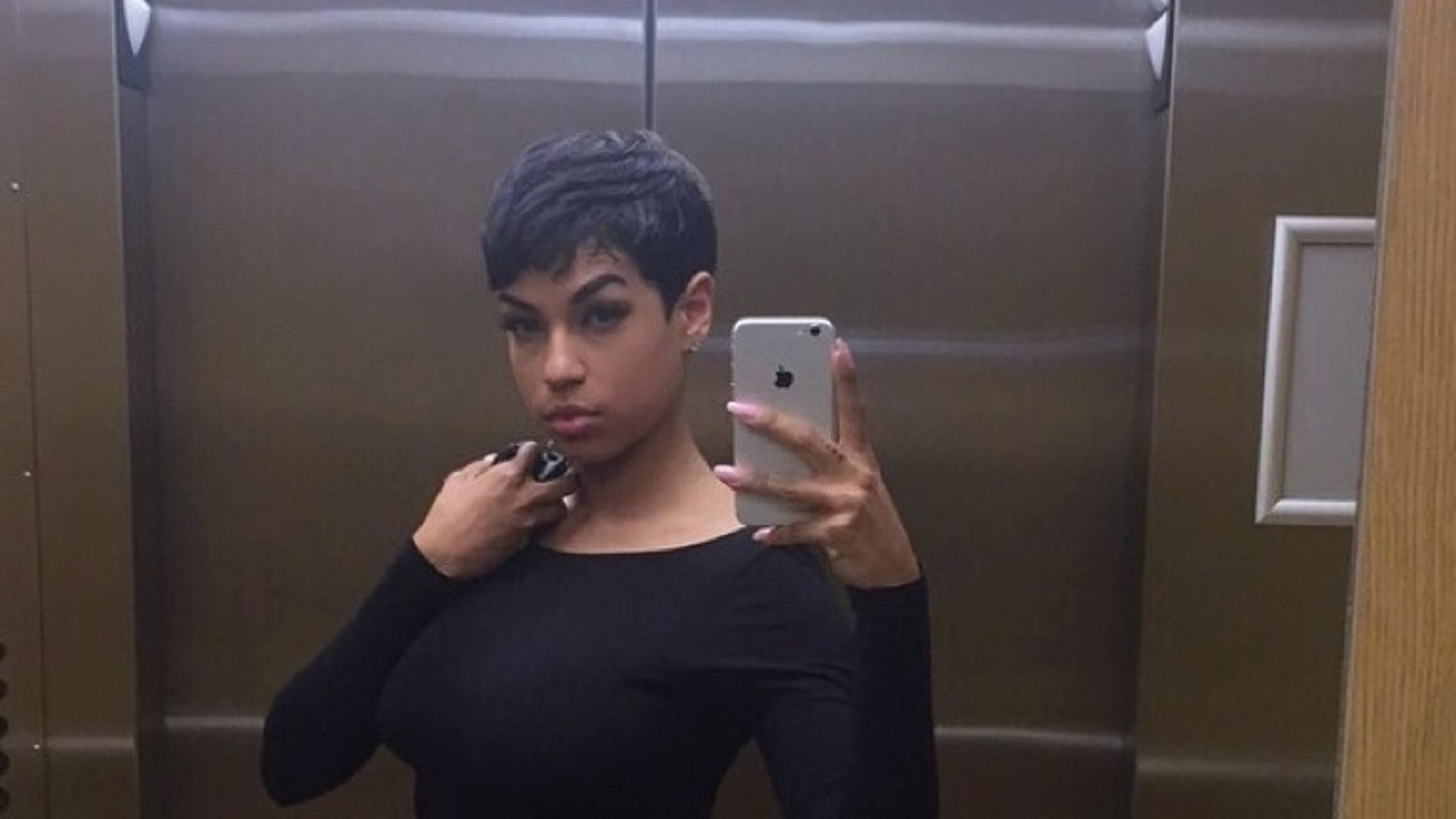 Zashia Santiago's Sexy Snapshots