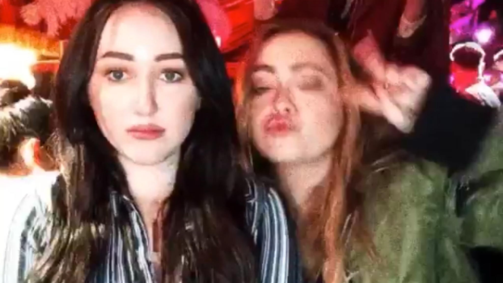 Noah Cyrus' Insta Pics