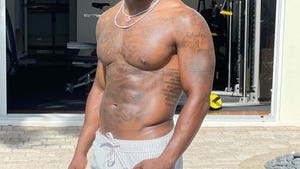 Hot Celebrity Dad Bods -- Guess Who!