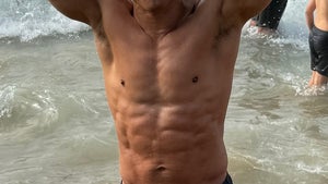 0205-mario-lopez-shirtless-men-guess-who-primary_720