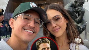 jessica alba and danny ramirez insta 1