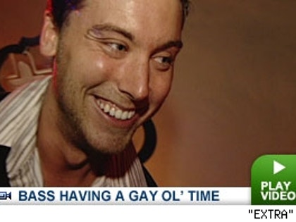 Lance Bass: Click to watch