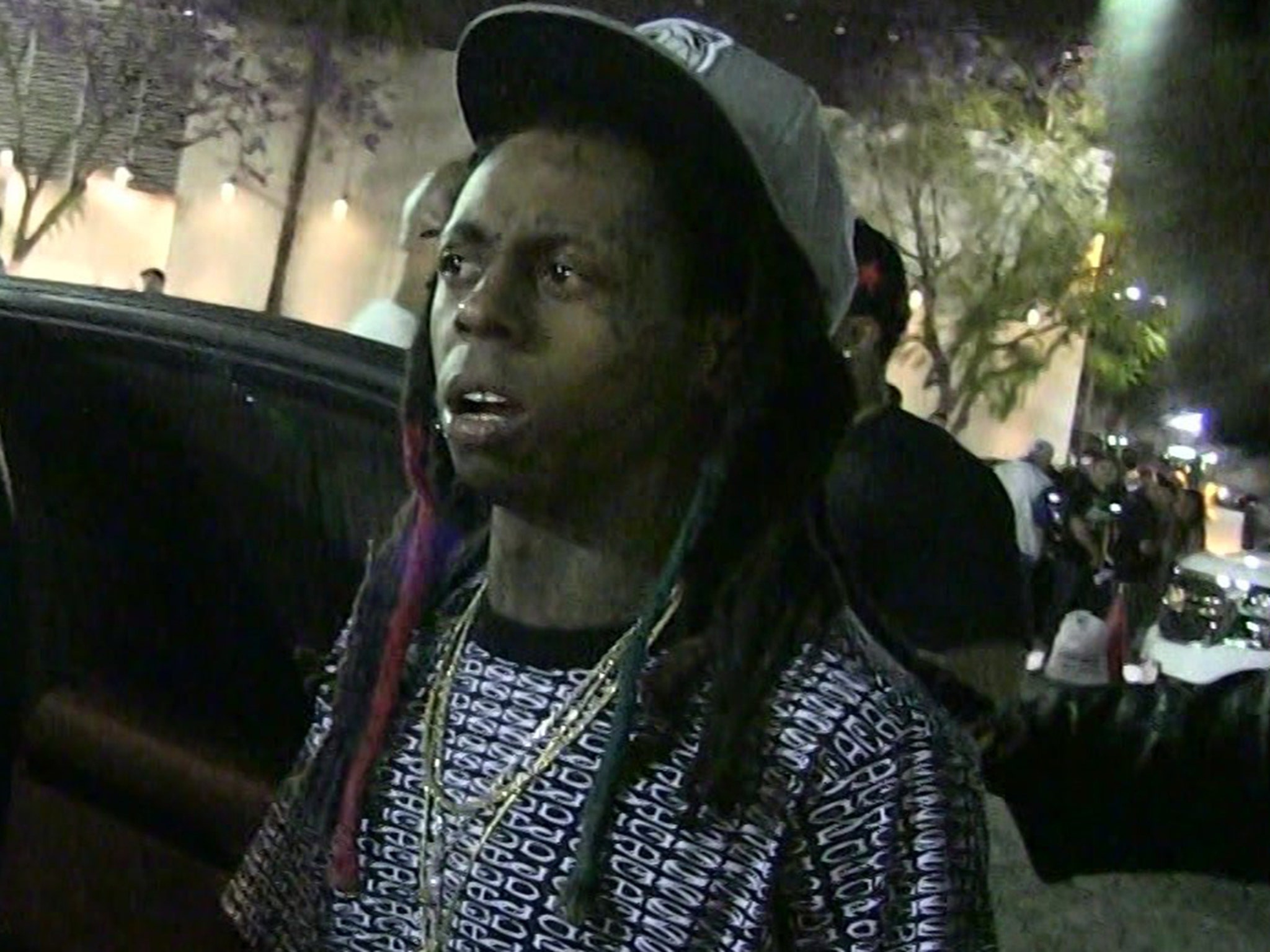 Lil Wayne S Attorney Says He S Clear After Private Plane Searched